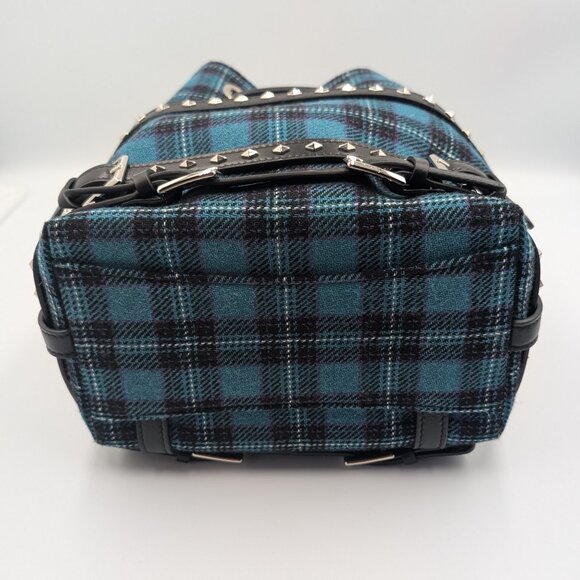 Bon Bon Bucket - Picture 2 of 5